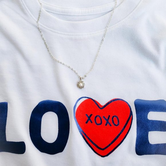 💥4/$15 NEW t-shirt & necklace, girls Valentine's - Picture 8 of 12